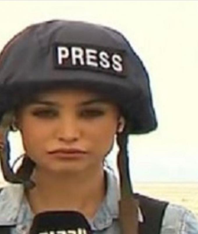 مراسلة "الجديد" بكت مباشرة على الهواء: "حسينا الغارة رح توقع هون" (فيديو)