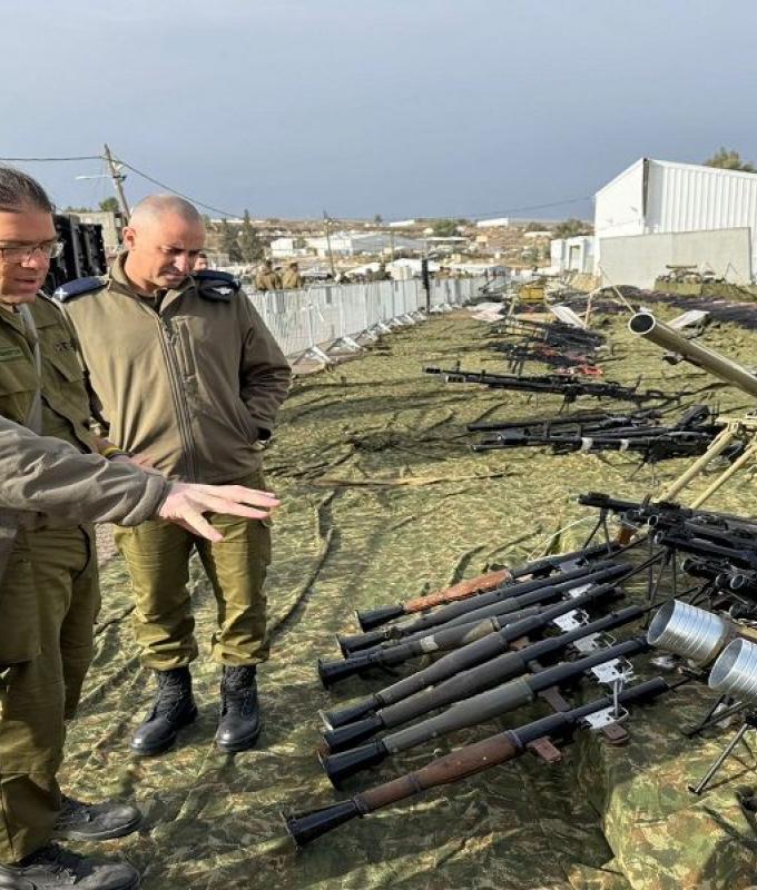 الجيش الإسرائيلي: ضبط منصات إطلاق صواريخ بين المنازل في الجنوب!