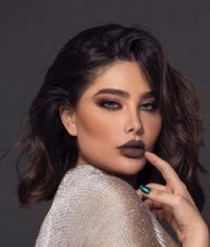 كانت حاملًا منه... أنجي خوري تُفجّر مفاجأة وتكشف عن علاقتها السرية بهذا الفنان الشاب الشهير!