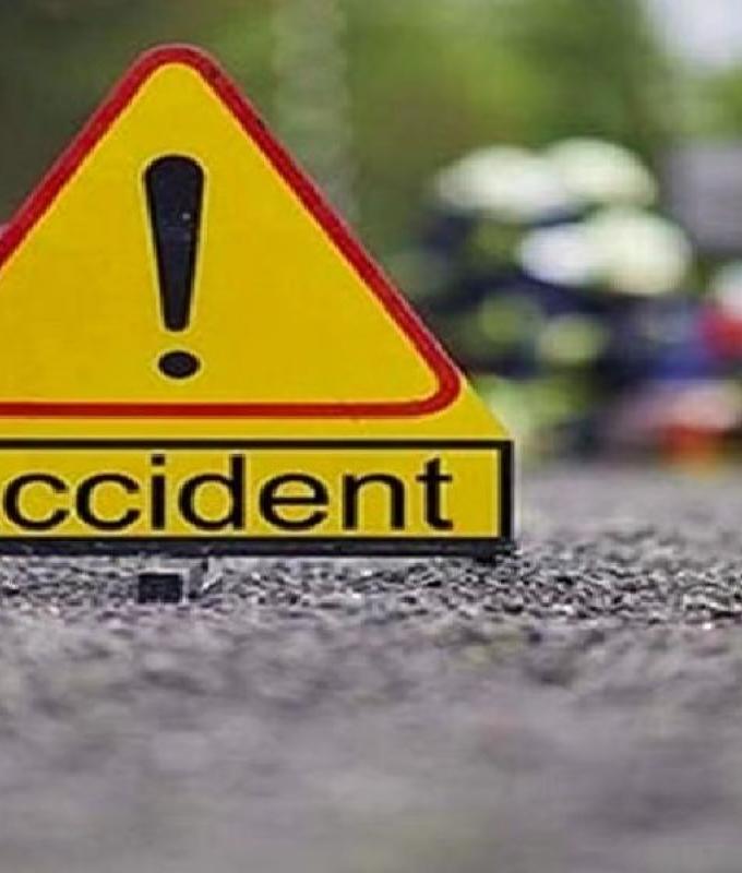 قتيلان و7 جرحى بحادث سير في عمشيت