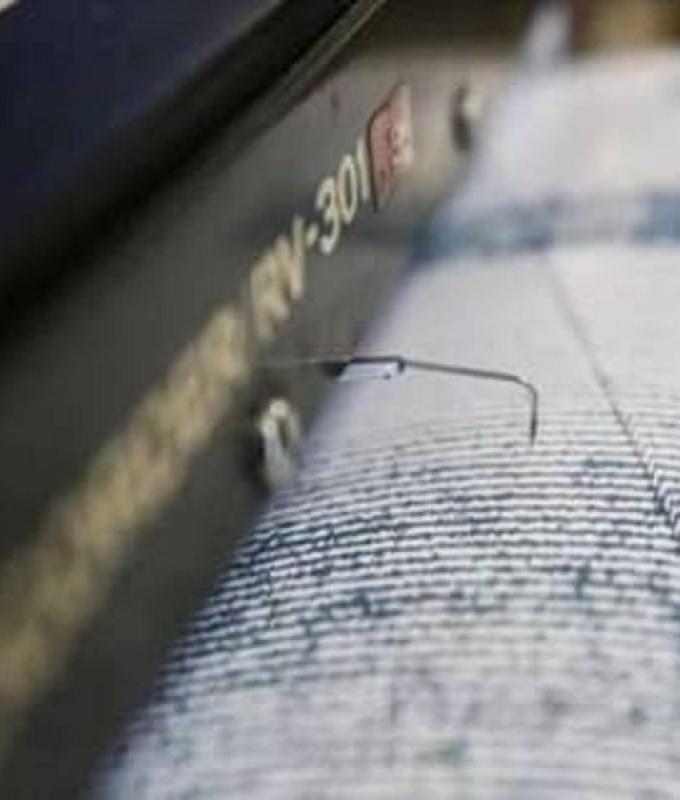 زلزال بقوة 5.7 درجات يضرب إندونيسيا