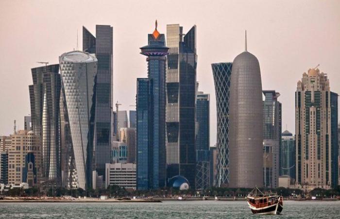 إيكونوميست: إلغاء نظام الكفالة في قطر ترك أثره على سوق العمال الأجانب