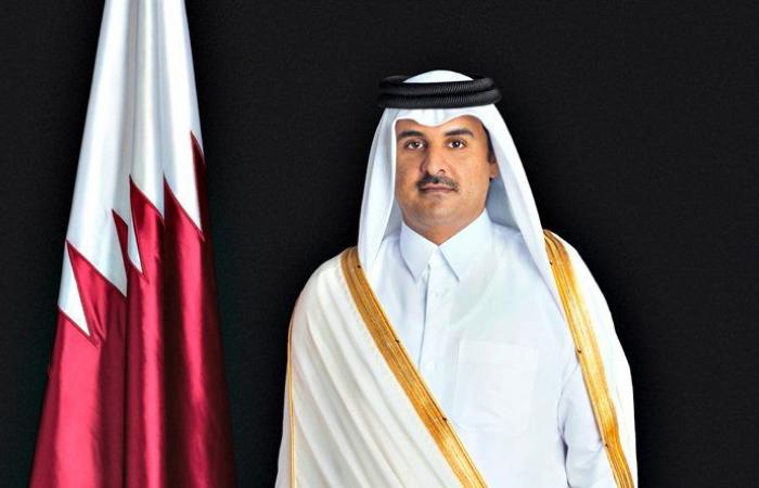 أمير قطر يعيّن 7 سفراء جدد