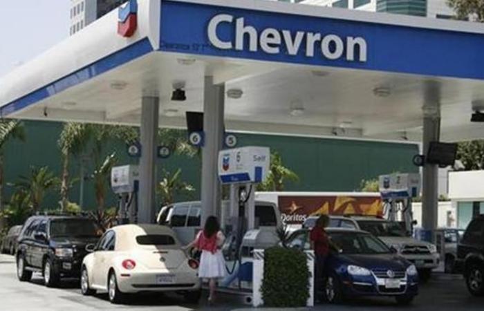 أسعار البنزين تقفز لأعلى مستوياتها في الولايات المتحدة