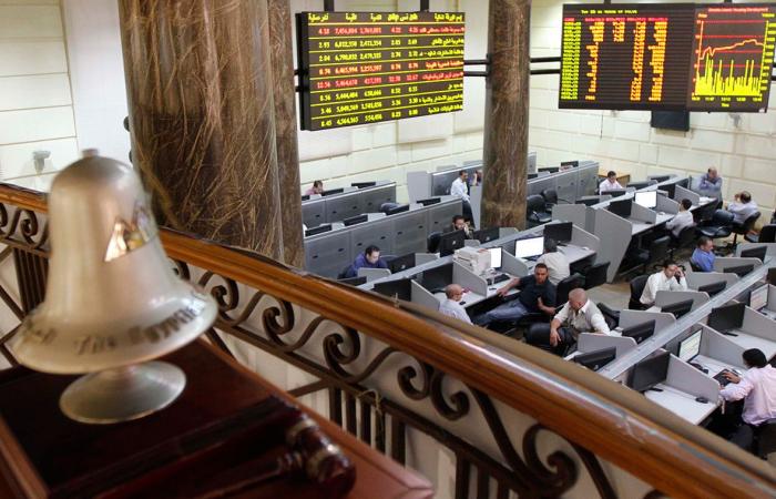 مصر تعتزم طرح 5-6 شركات حكومية بالبورصة