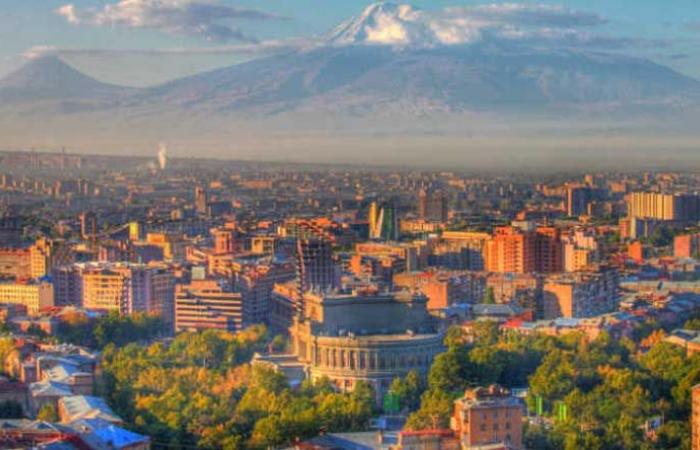 أرمينيا “مستعدة” لفتح الحدود البرية أمام تركيا