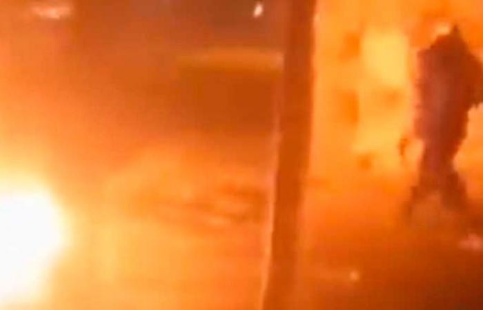 بالفيديو: اشتباك مسلح بين الأمن الإيراني ومواطن في بلوشستان