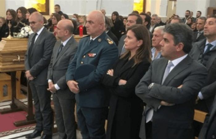 تشييع والدة رئيس مجلس إدارة كازينو لبنان إلى مثواها الأخير في بلدة فغال