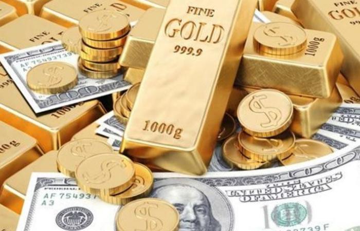 الذهب يلامس أعلى مستوى في 7 أشهر بفضل ضعف الدولار