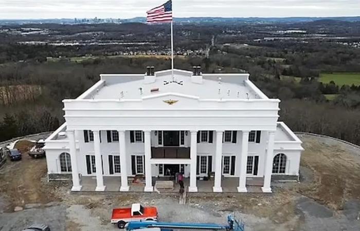 بالصور... "بيت أبيض" جديد في الولايات المتحدة!