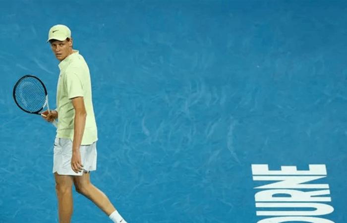 فكّر في الاعتزال... لاعب تنس إيطالي يفجّر مفاجأة!