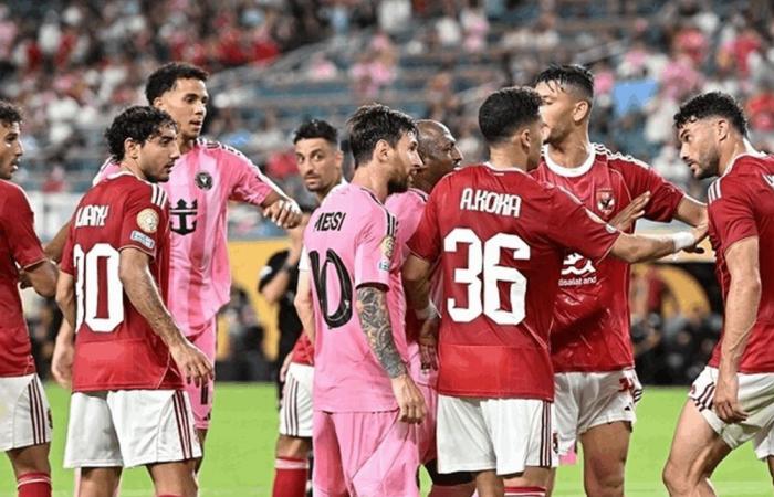 مفاجأة في مونديال الأندية.. ميسي وزملاؤه اعتدوا على لاعبي الأهلي لفظيًا وجسديًا (فيديو)