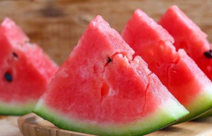 لتجنب "جفاف الصيف".. إليكم هذه الأطعمة