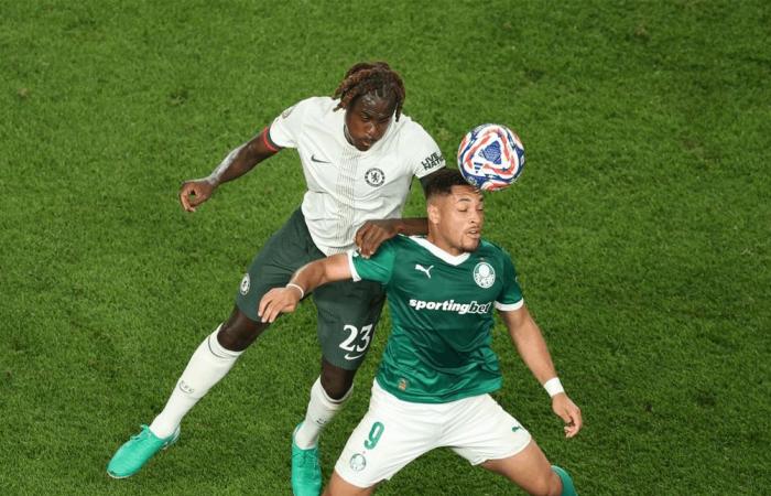 برشلونة يخسر مليوني يورو بعد خروج بالميراس من مونديال الأندية