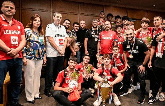 إستقبال حاشد.. عودة منتخب لبنان للناشئين بكرة السلة إلى بيروت