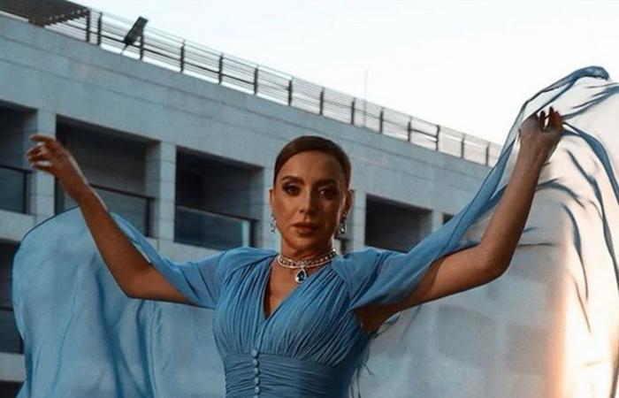 بكت متأثرة.. شكران مرتجى تتفاجأ بنيلها جائزة الموريكس دور وتهديها لروح والدتها (فيديو)