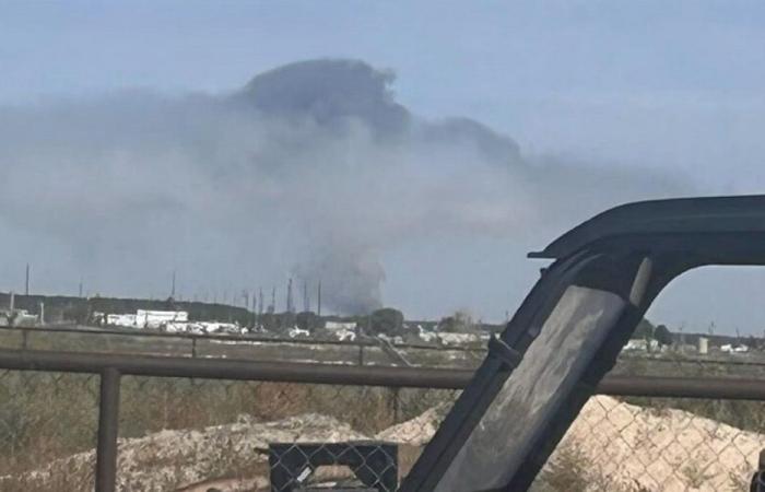 انفجار بمصفاة للنفط في نيو مكسيكو