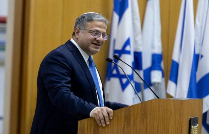 بن غفير: التاريخ سيحاسب من يرفع إصبعه ضد هذا القانون