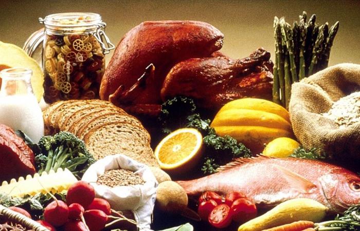 9 أطعمة طبيعية تقي المفاصل وتخفف الالتهابات والآلام... تعرّف إليها!