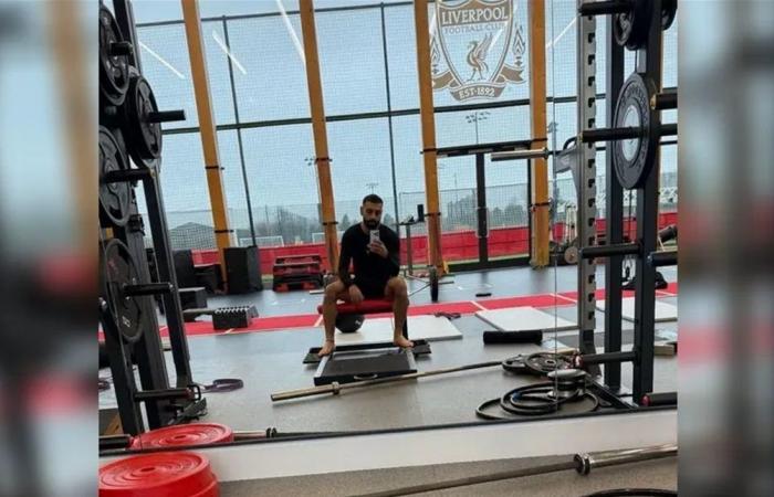 بعد أزمته مع ليفربول ومدربه آرني سلوت.. هذا ما نشره صلاح!