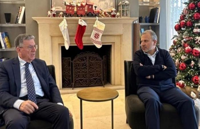 باسيل التقى وفد بلدية رميش: نريد السلام للبنان!