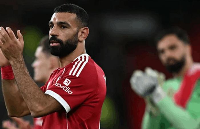 أول لاعب من ليفربول يعلق على "أزمة صلاح".. ماذا قال؟