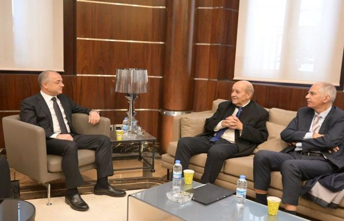 بو صعب ولودريان بحثا في حلول لتفادي التصعيد