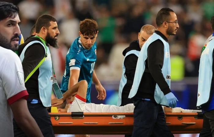 في ربع نهائي مسابقة كأس العرب.. نجم منتخب الأردن يتعرّض لإصابة بالغة