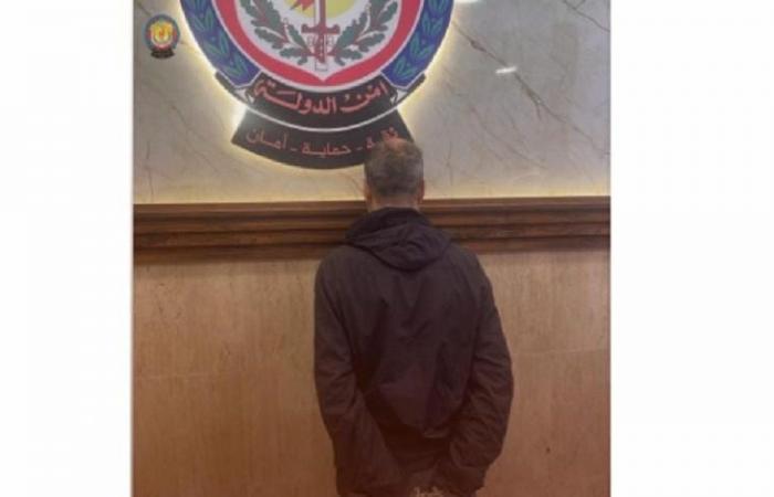 توقيف شخص لاستحصاله على إقامات مزوّرة لرعايا سوريين