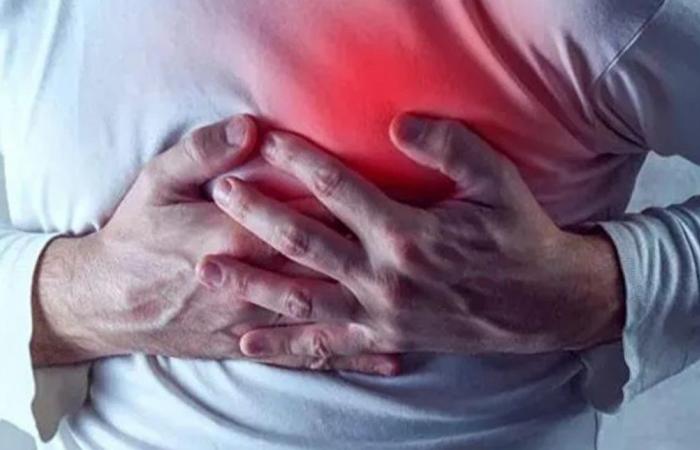 عانى من مشكلة في القلب… نجم رياضي يرحل فجأة عن عالمنا! (صورة)