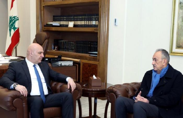 عون: عودة أهالي القرى الحدودية أولوية قبل أي بحث آخر