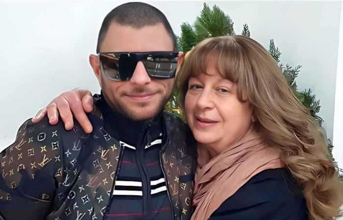 أحمد الفيشاوي غاب.. وعمر ينهار باكيا في جنازة والدته