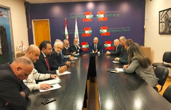 حيدر يترأس اجتماع لجنة المؤشر