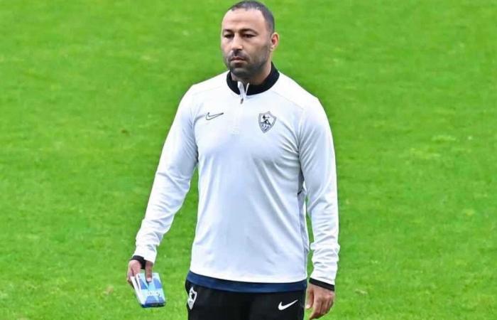 الزمالك يفكر في استبدال أحمد عبد الرؤوف بعد تراجع النتائج