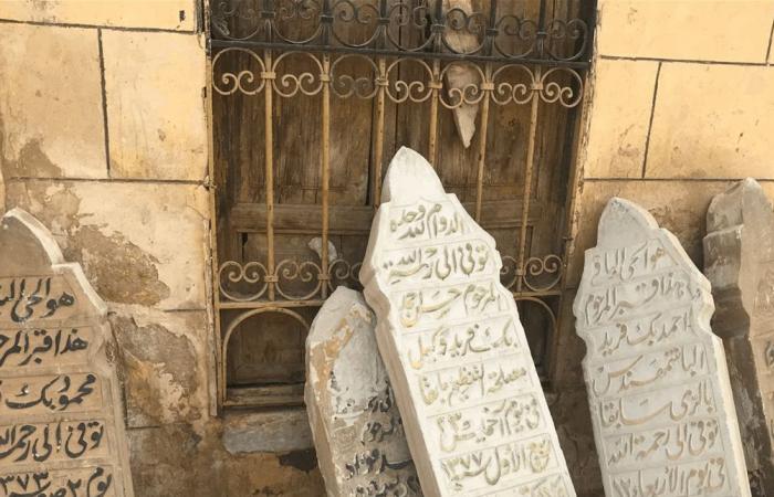 إزالة مقبرة أحمد شوقي تُشعل جدلاً.. انتقادات ومطالبات بالشفافية