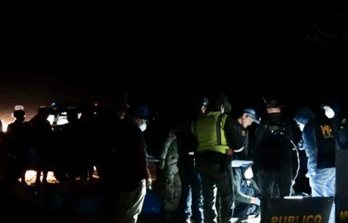 حادث مروّع.. حافلة سقطت في واد وعدد كبير من القتلى