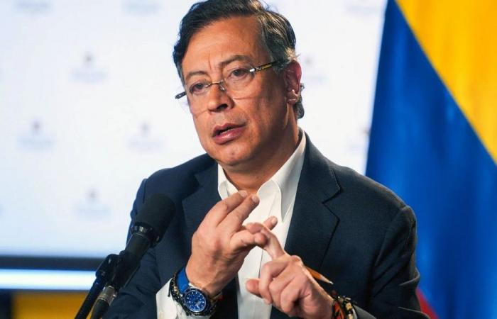 رئيس كولومبيا: واشنطن قصفت مصنعًا للكوكايين في فنزويلا