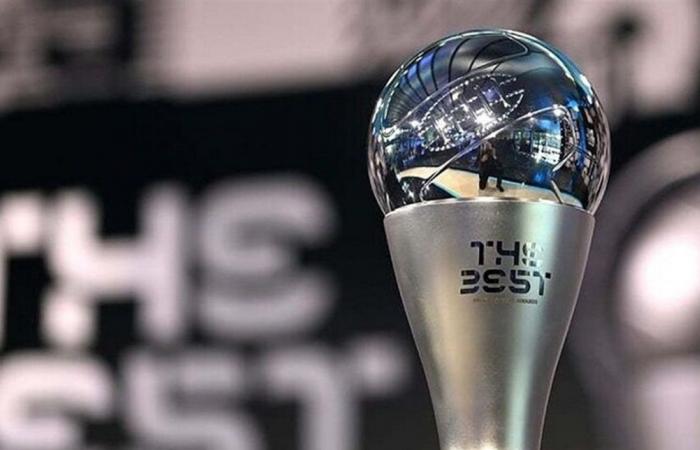 خطوة مُفاجئة.. الفيفا يقرر إيقاف هذه الجائزة