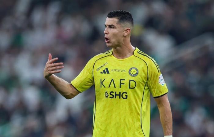 هذا ما فعله رونالدو عقب خسارة النصر أمام الأهلي