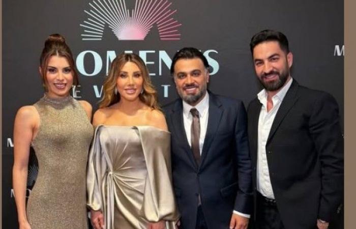 بإطلالة نادرة.. صورة جديدة تنتشر لنجوى كرم برفقة زوجها رجل الأعمال الإماراتي