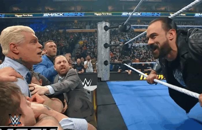 ماكنتاير يُشعل حربه مع رودز