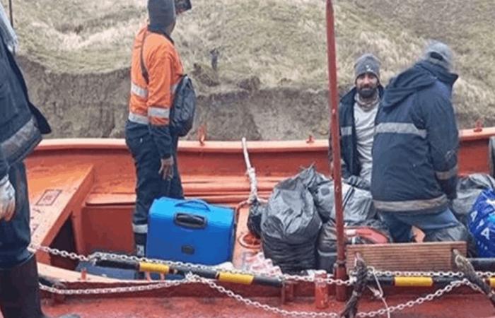 جنوح سفينة تركية في جنوب مضيق كيرتش بالبحر الأسود