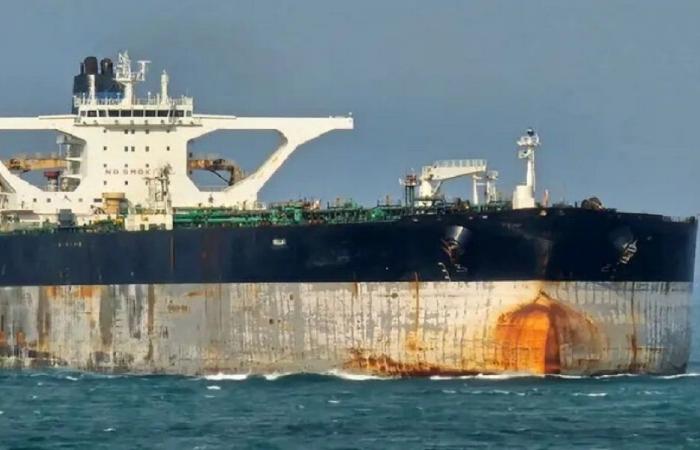 واشنطن تعلن احتجاز ناقلة نفط روسية (فيديو)