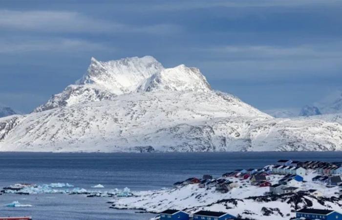 الجليد ليس أبديًا… دراسة تكشف ماضيًا مختلفًا لغرينلاند