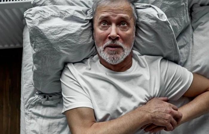 هل سماع دقات القلب عبر الوسادة أمر مثير للقلق؟