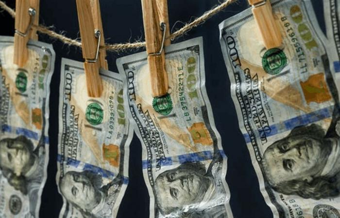 في دولة عربية.. الإيقاع بأخطر "شبكة غسيل أموال"