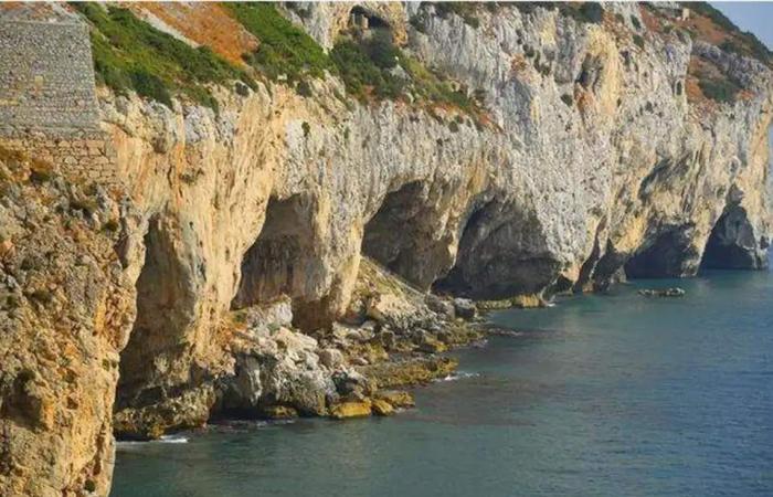 مفاجأة كبرى... كهف مغلق منذ 40 ألف عام يعيد كتابة التاريخ البشري (صور)