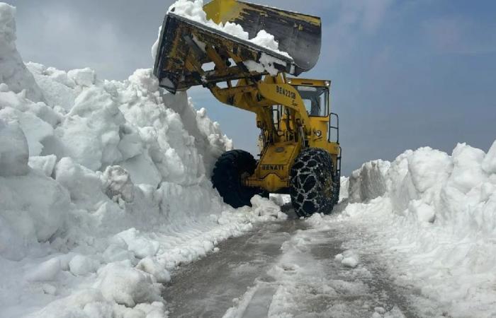 قرى الشوف تتأثر بالثلوج والعواصف