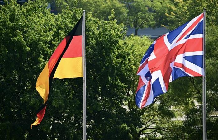 إجراءات احترازية بريطانية – ألمانية تحسبًا لضربة محتملة على إيران