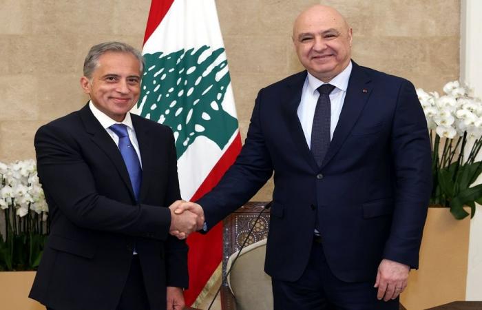 رئيس الحكومة الأردنية التقى عون: نقف إلى جانب لبنان!